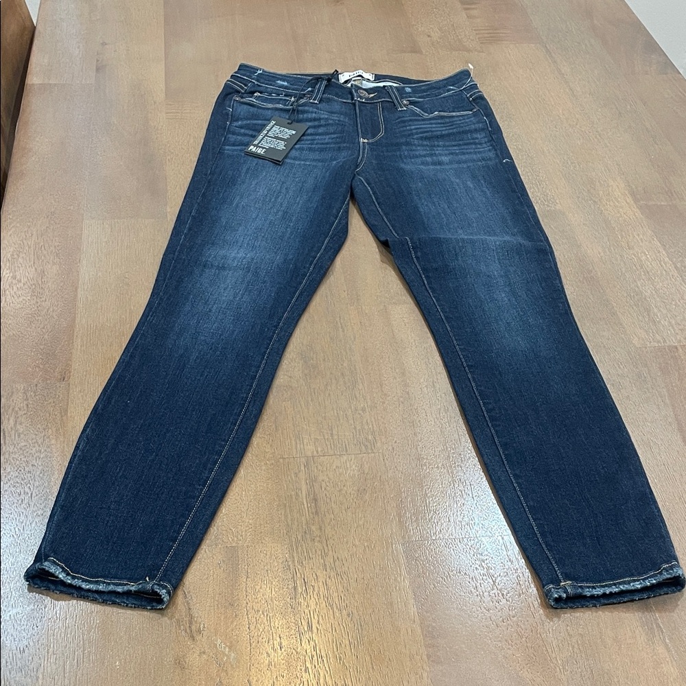 NWT PAIGE Women's Skinny Verdugo Ankle Jeans. Size 27.